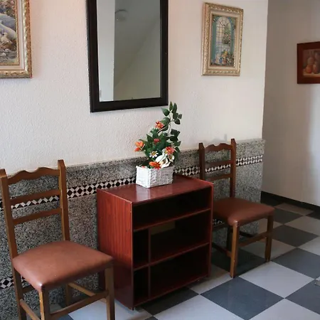 El Emigrante 2* Dos Hermanas