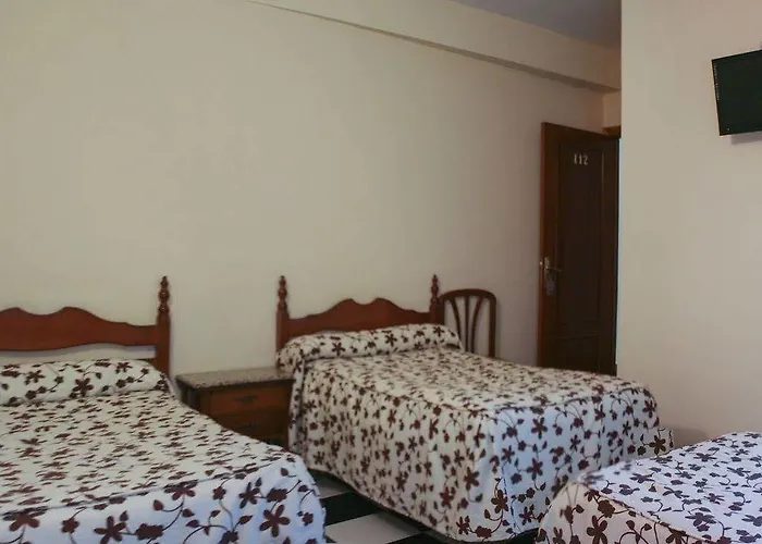 El Emigrante Konukevi 2*