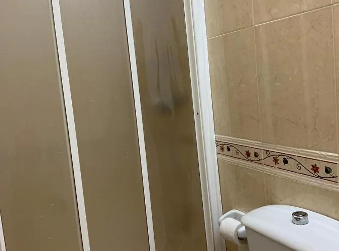 Konukevi El Emigrante