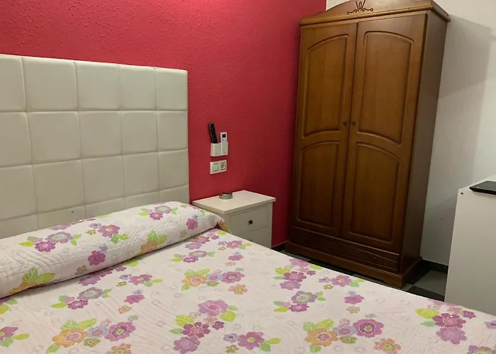 El Emigrante Dos Hermanas